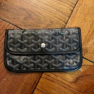Goyard small leather good